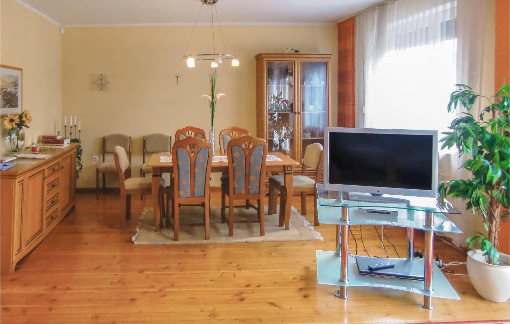 Amazing Home In Kolczewo With Sauna ภายนอก รูปภาพ