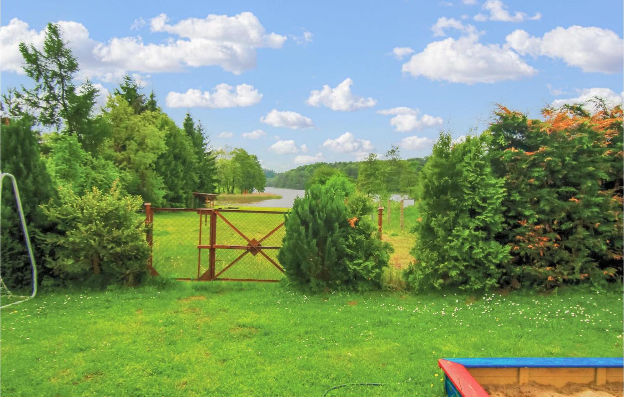 Amazing Home In Kolczewo With Sauna ภายนอก รูปภาพ